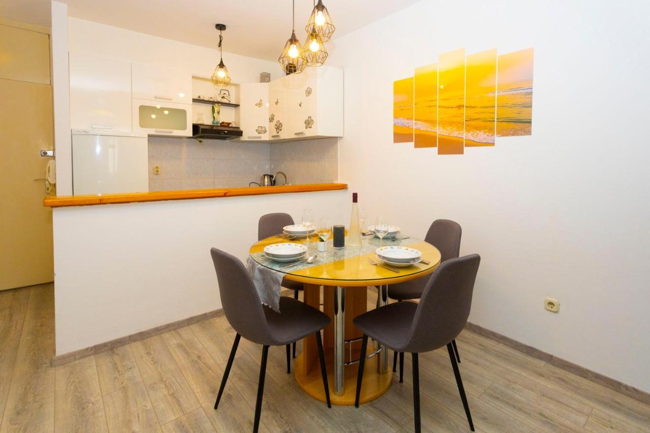 Apartman Angie Makarska Exterior foto